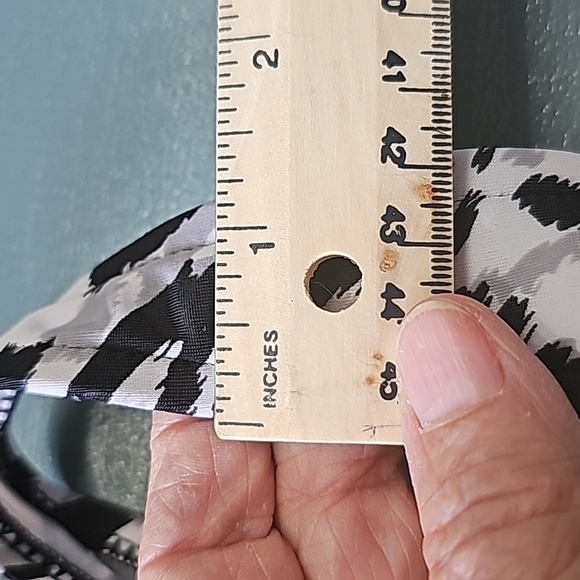 TRINSHAPER one piece bathing suit black and white. Size Medium to large. - Picture 7 of 12